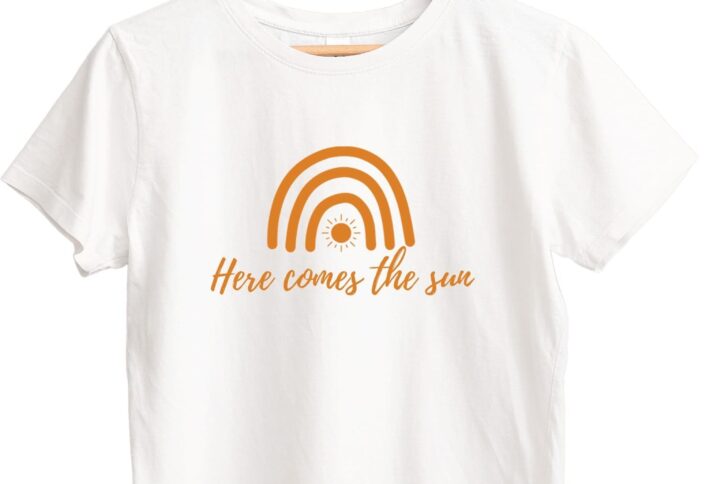 Παιδικό T shirt HERE COMES THE SUN